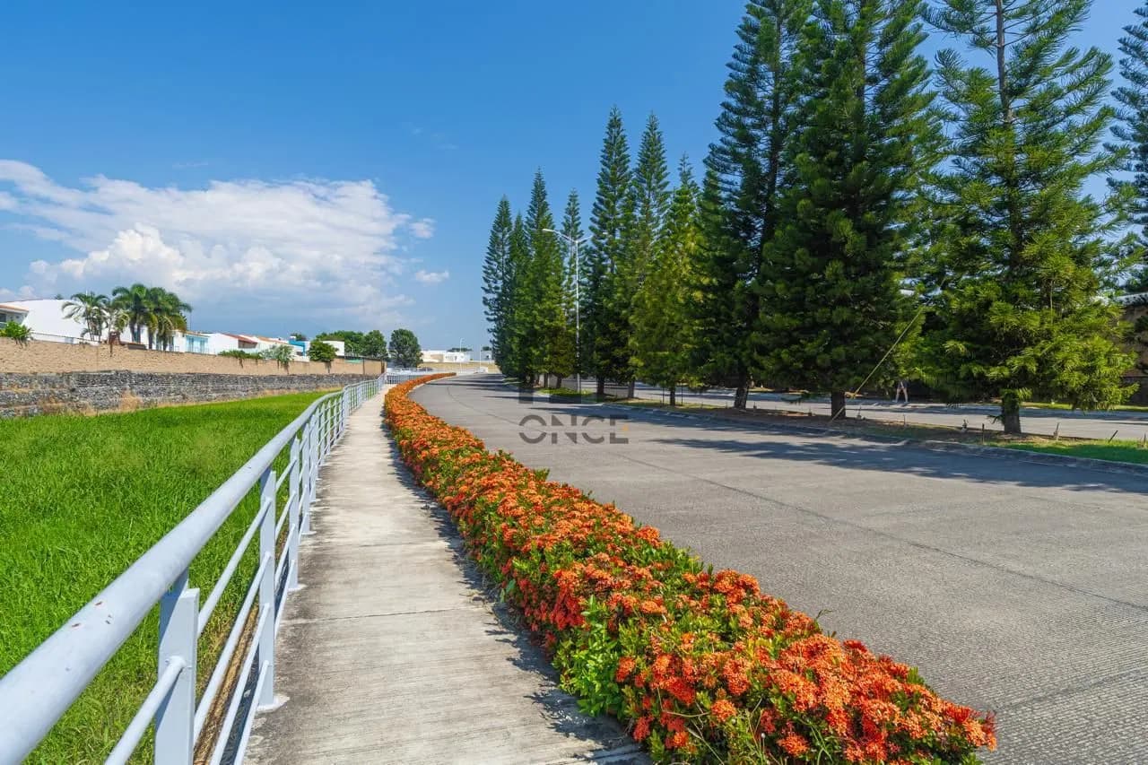 Casa de una planta en venta en fraccionamiento privado Bosque Real — foto 25 de 29