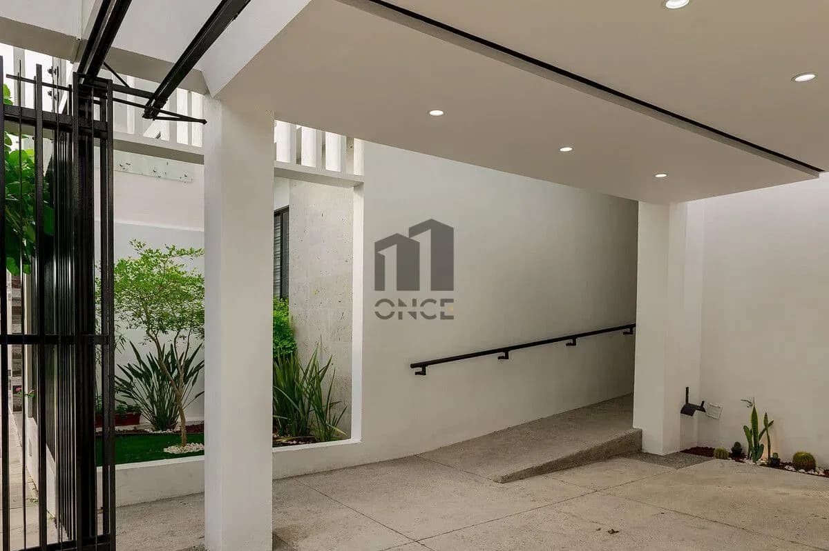 Casa en venta en zona residencial exclusiva al norte de Colima, Colima — foto 3 de 29