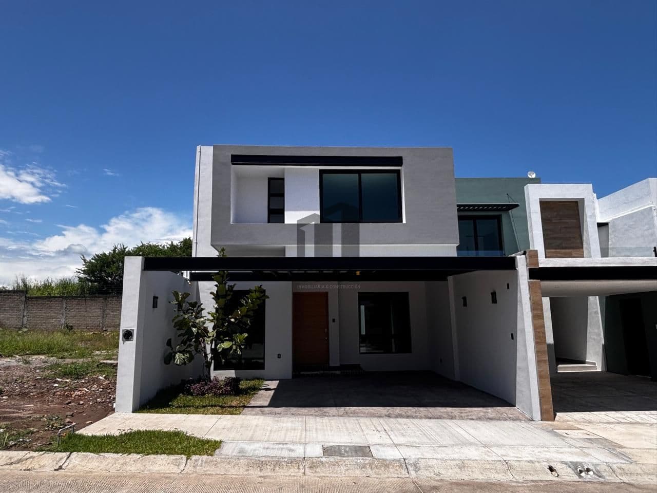 Casa en venta Fraccionamiento Bosque Real, Villa de Álvarez, Colima — foto 1 de 30