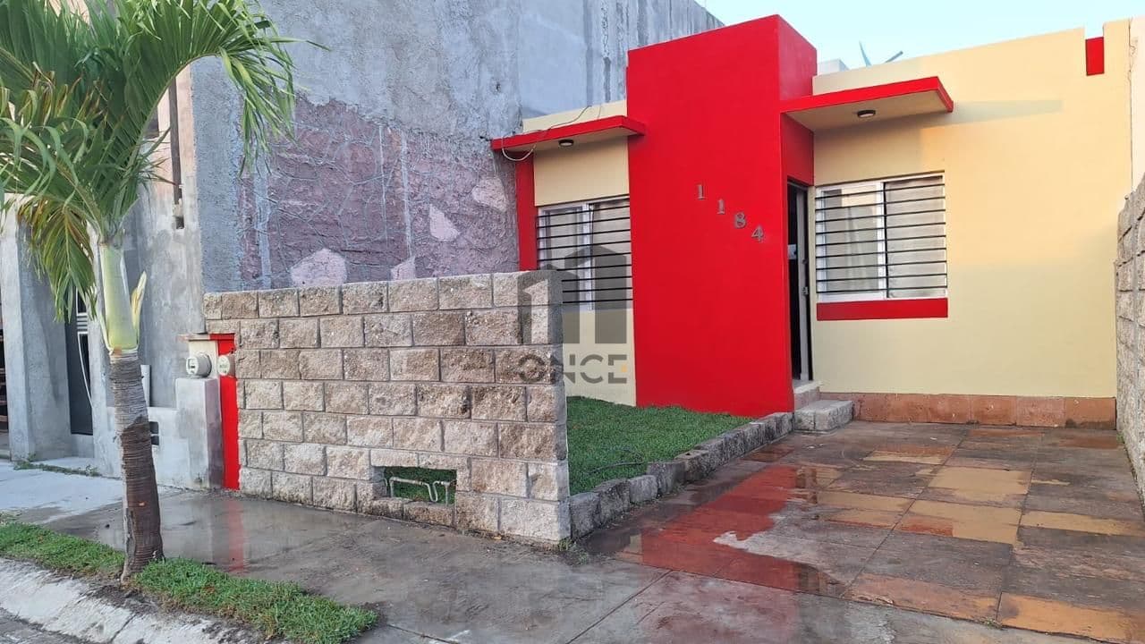 Casa amueblada en renta en Villa de Álvarez, Colima — foto 1 de 13